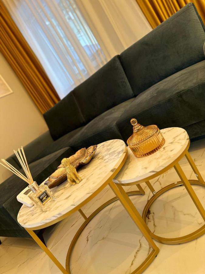 Apartament Bisera ทิมิชัวรา ภายนอก รูปภาพ